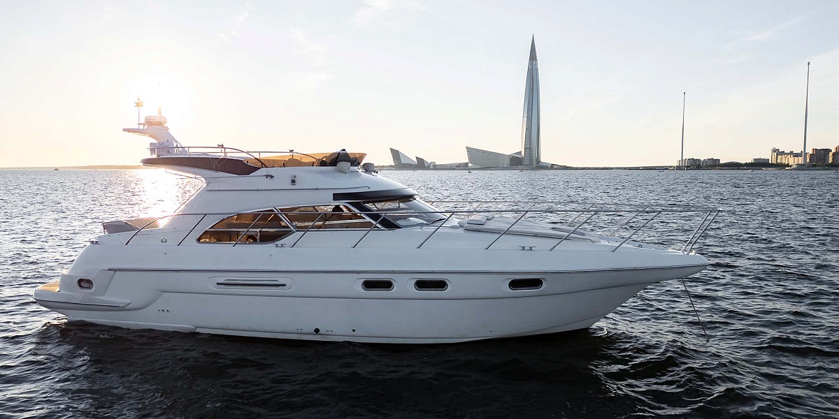 Аренда яхты Sealine F43 Monte Carlo в Питере, Санкт-Петербург